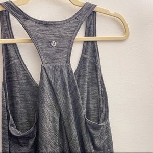 lululemon athletica grey cotton tank top - women’s size 12 / large workout top
